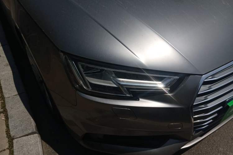 Used Audi A4L 2018 30th Anniversary Edition 40 TFSI Fashion Model Right Front Headlight