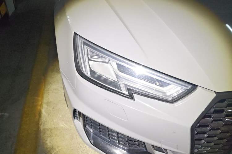 Used Audi A4L 2018 30th Anniversary Edition 40 TFSI Trendy Model Right Front Headlight