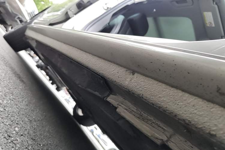 Used Audi A4L 2018 30th Anniversary Edition 40 TFSI Trendy Model Right Side Sill