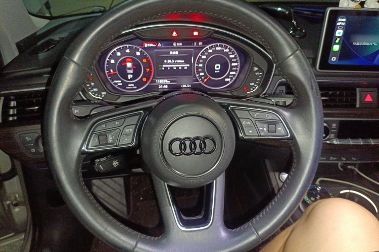 Used Audi A4L 2018 30th Anniversary Edition 40 TFSI Fashion Model Steering Wheel