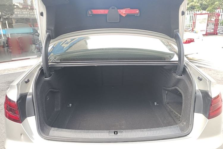 Used Audi A4L 2018 30th Anniversary Edition 40 TFSI Trendy Model Trunk