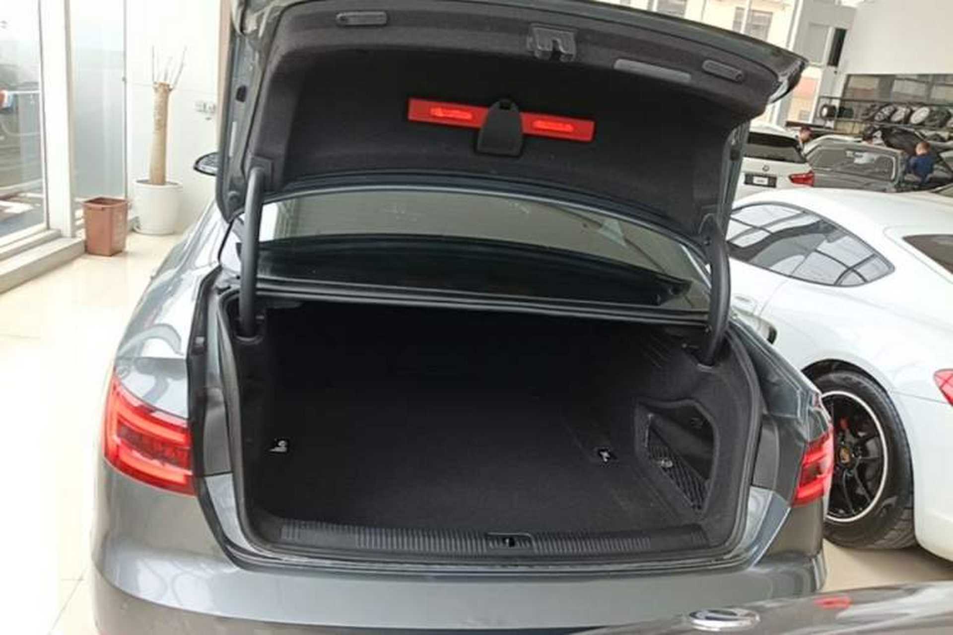 Used Audi A4L 2018 30th Anniversary Edition 40 TFSI Trendy Model Trunk