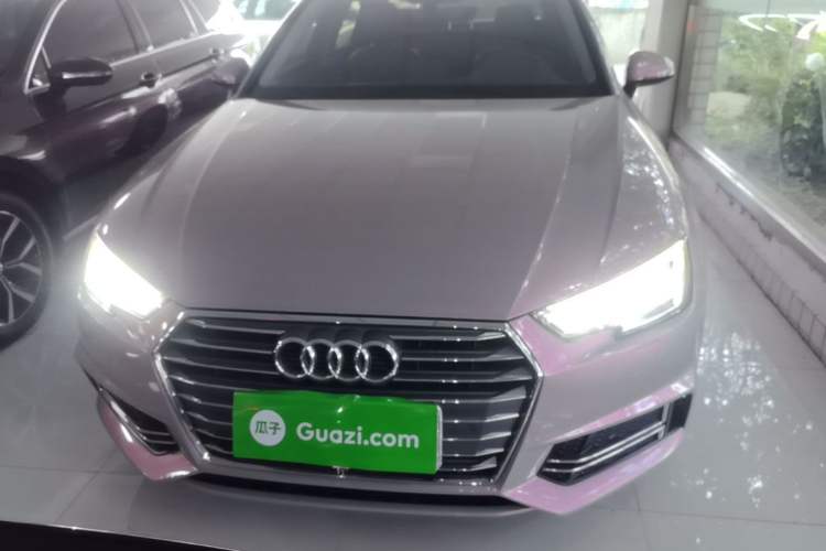 Used Audi A4L 2018 30th Anniversary Edition 40 TFSI Trendy Model Front