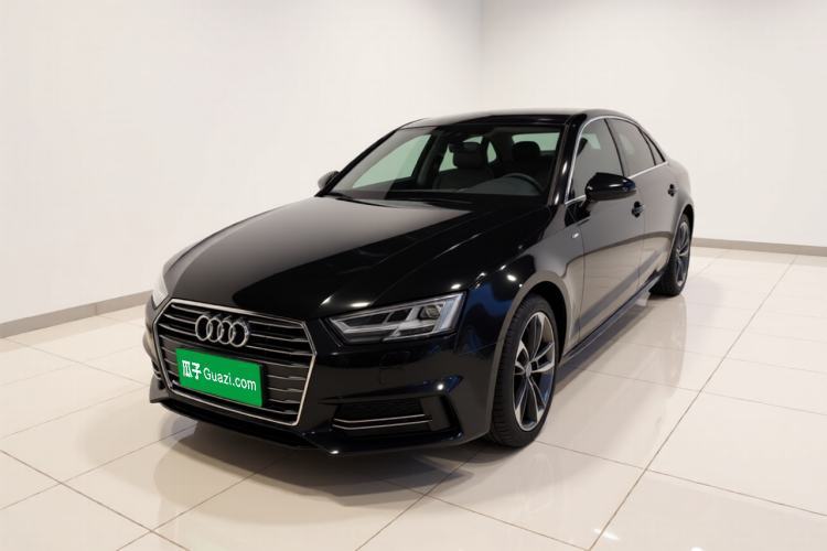Używany Audi A4L 2018 30th Anniversary Edition 45 TFSI quattro Sport model Guazi used car, China used car export, Used car for sale, Used  cars, Cheapest cars for sale