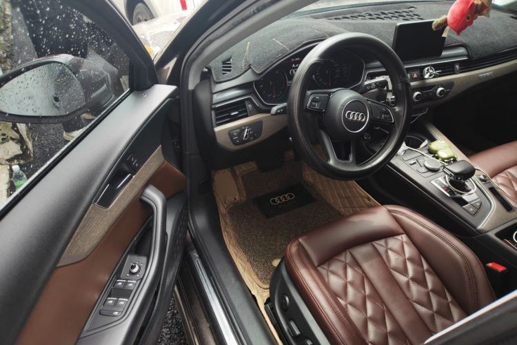 Used Audi A4L 2018 30th Anniversary Edition 40 TFSI Trendy Model Driver Seat