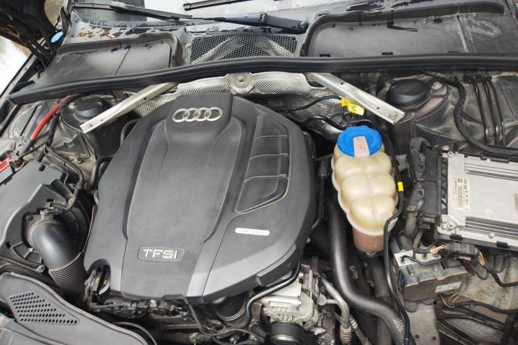 Used Audi A4L 2018 30th Anniversary Edition 40 TFSI Trendy Model Engine Bay