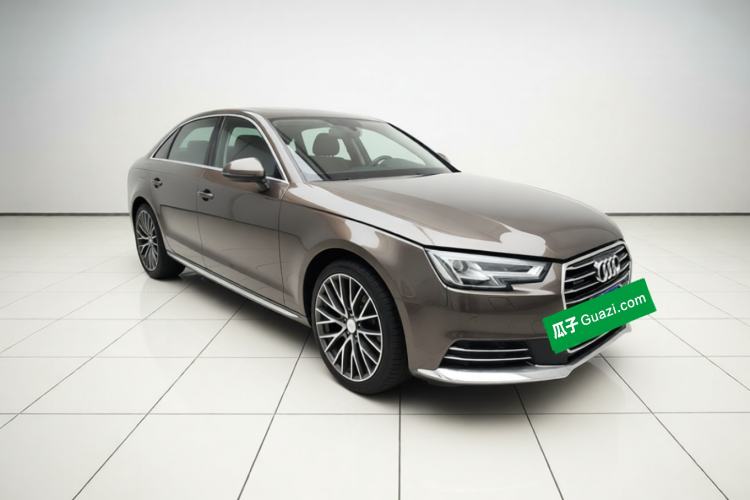 Used Audi A4L 2018 30th Anniversary Edition 40 TFSI Trendy Model Front Right 45 Deg