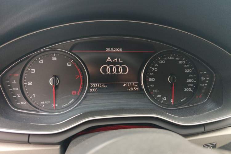 Used Audi A4L 2018 30th Anniversary Edition 40 TFSI Trendy Model Instrument Cluster