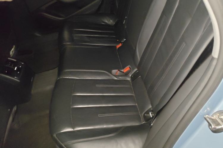 Used Audi A4L 2018 30th Anniversary Edition 40 TFSI Fashion Model Left Rear Seat