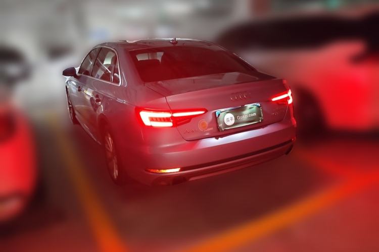 Used Audi A4L 2018 30th Anniversary Edition 40 TFSI Fashion Model Rear Left 45 Deg