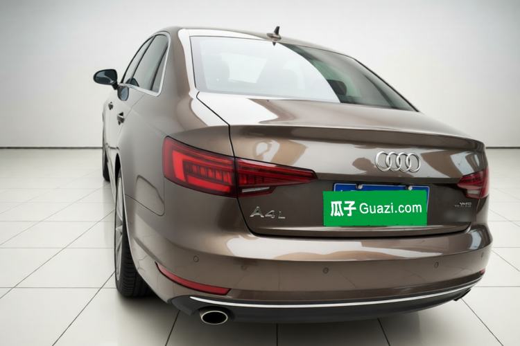 Used Audi A4L 2018 30th Anniversary Edition 40 TFSI Trendy Model Rear Left 45 Deg