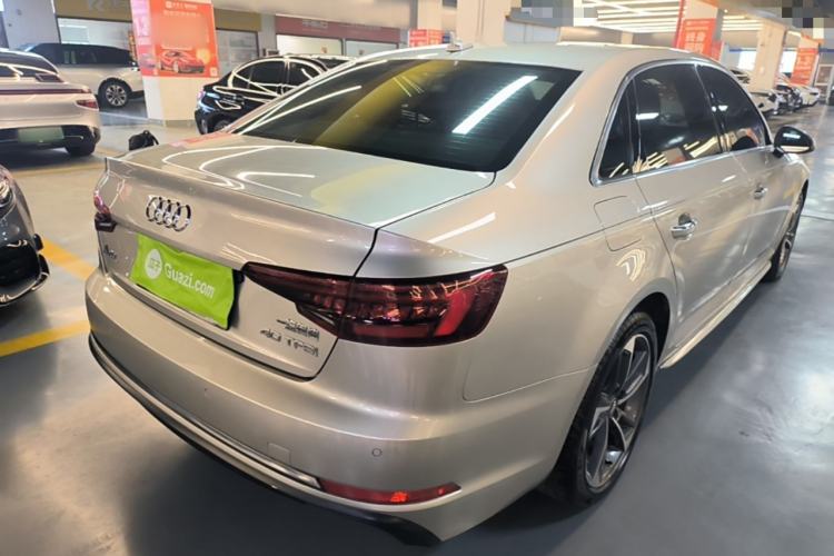 Used Audi A4L 2018 30th Anniversary Edition 40 TFSI Trendy Model Rear Right 45 Deg