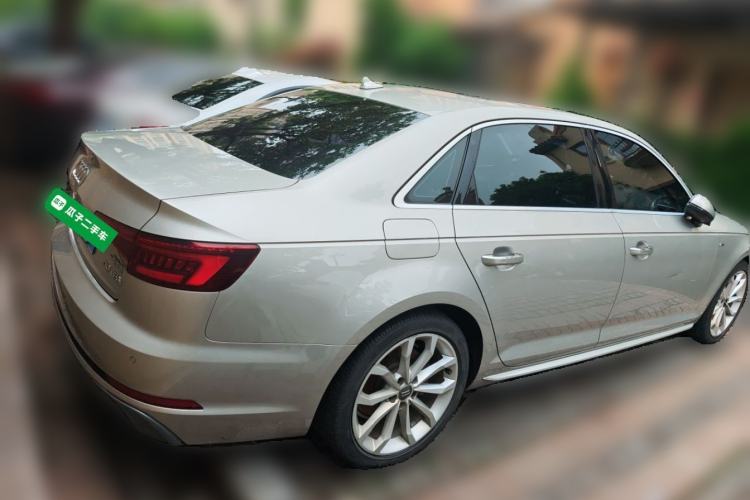 Used Audi A4L 2018 30th Anniversary Edition 40 TFSI Fashion Model Rear Right 45 Deg