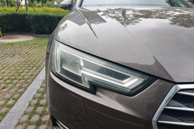 Used Audi A4L 2018 30th Anniversary Edition 40 TFSI Trendy Model Right Front Headlight