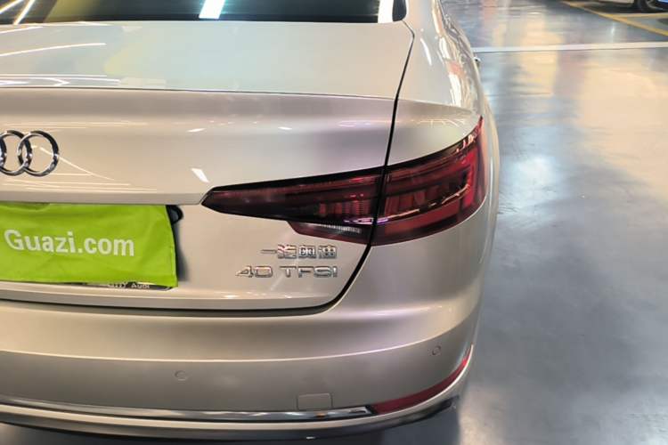 Used Audi A4L 2018 30th Anniversary Edition 40 TFSI Trendy Model Right Rear Taillight