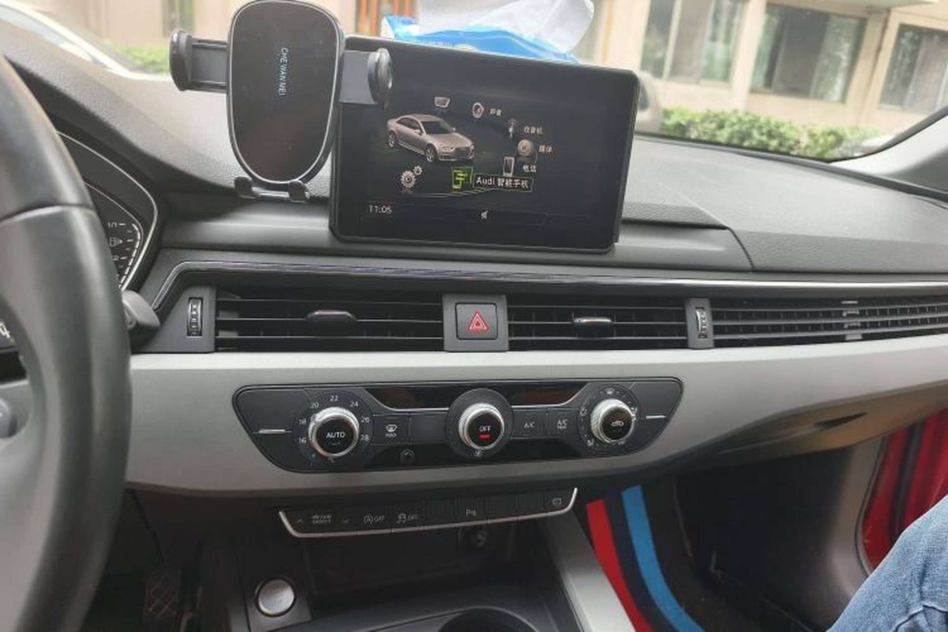 Used Audi A4L 2018 30th Anniversary Edition 40 TFSI Trendy Model Audio And AC Panel