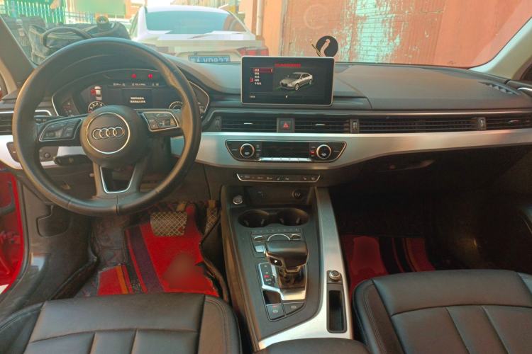 Used Audi A4L 2018 30th Anniversary Edition 40 TFSI Fashion Model Center Console