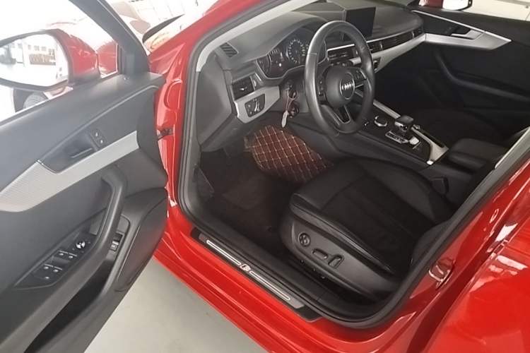 Used Audi A4L 2018 30th Anniversary Edition 40 TFSI Trendy Model Driver Seat