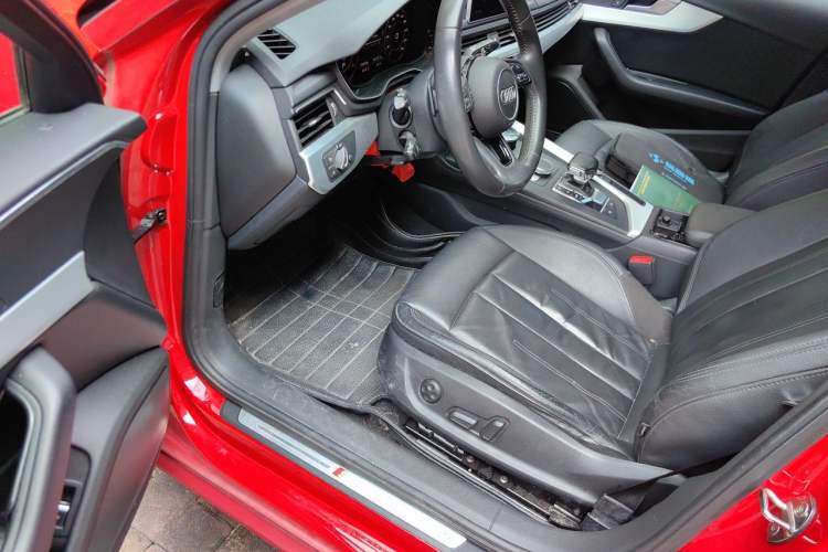 Used Audi A4L 2018 30th Anniversary Edition 40 TFSI Fashion Model Driver Seat