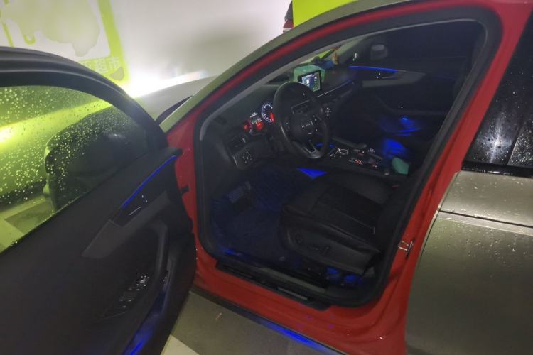 Used Audi A4L 2018 30th Anniversary Edition 30 TFSI Ambition Model Driver Seat