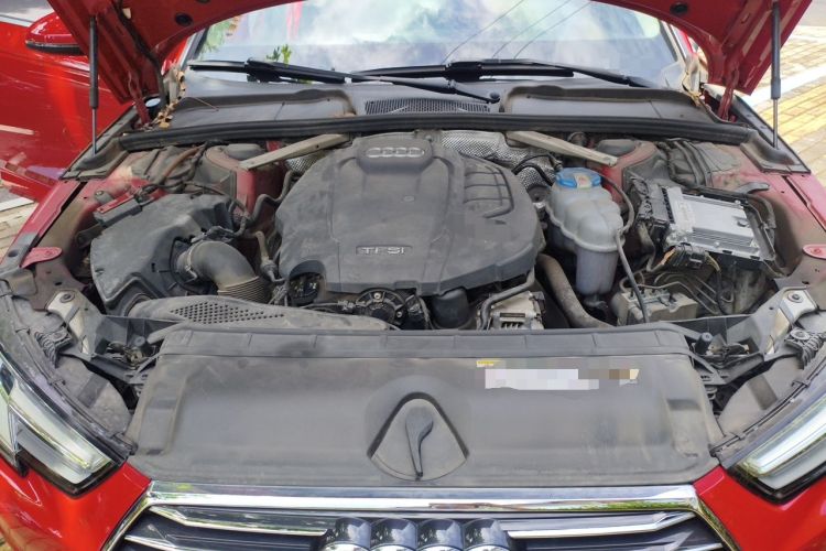 Used Audi A4L 2018 30th Anniversary Edition 40 TFSI Trendy Model Engine Bay