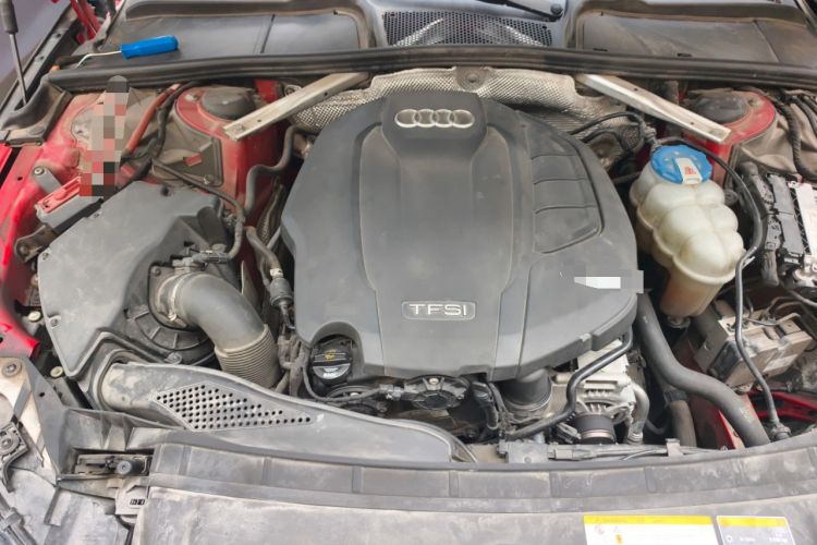 Used Audi A4L 2018 30th Anniversary Edition 40 TFSI Trendy Model Engine Bay