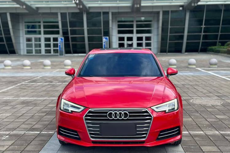 Used Audi A4L 2018 30th Anniversary Edition 40 TFSI Trendy Model Exterior 1