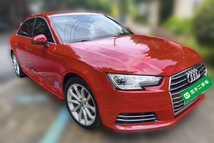 Used Audi A4L 2018 30th Anniversary Edition 40 TFSI Trendy Model Front Right 45 Deg
