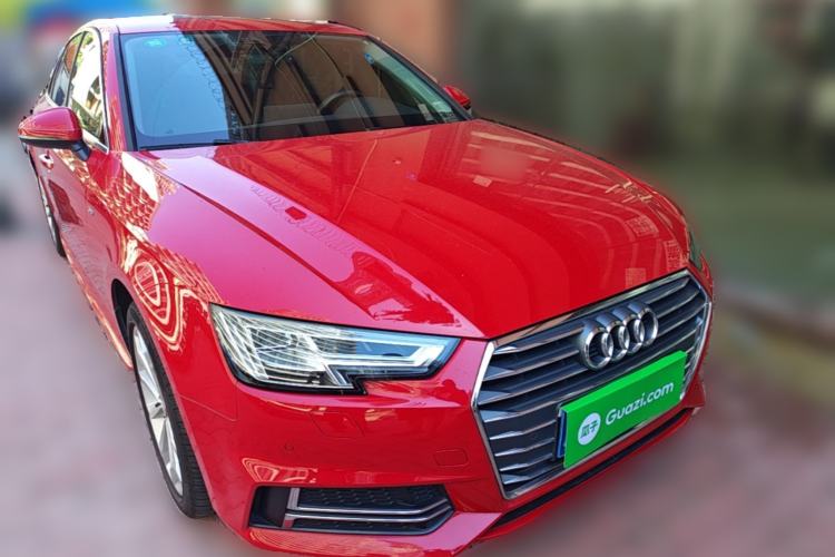 Used Audi A4L 2018 30th Anniversary Edition 40 TFSI Fashion Model Front Right 45 Deg