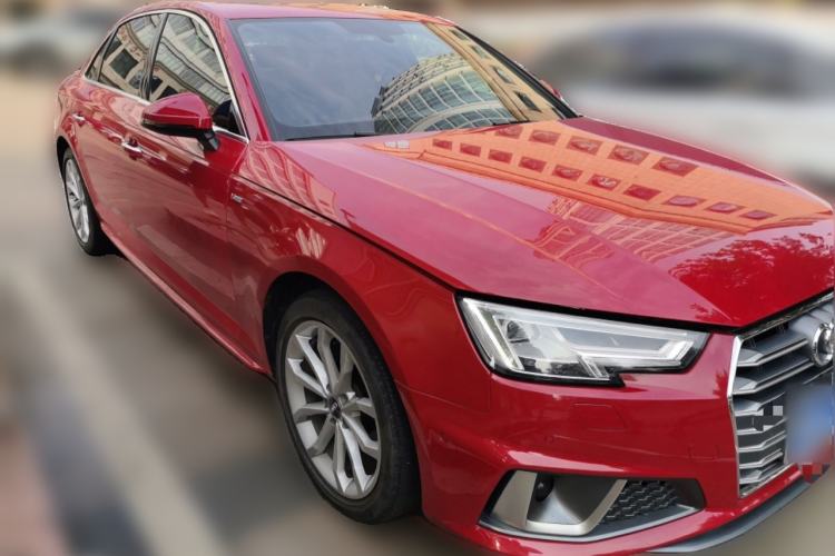 Used Audi A4L 2018 30th Anniversary Edition 40 TFSI Fashion Model Front Right 45 Deg