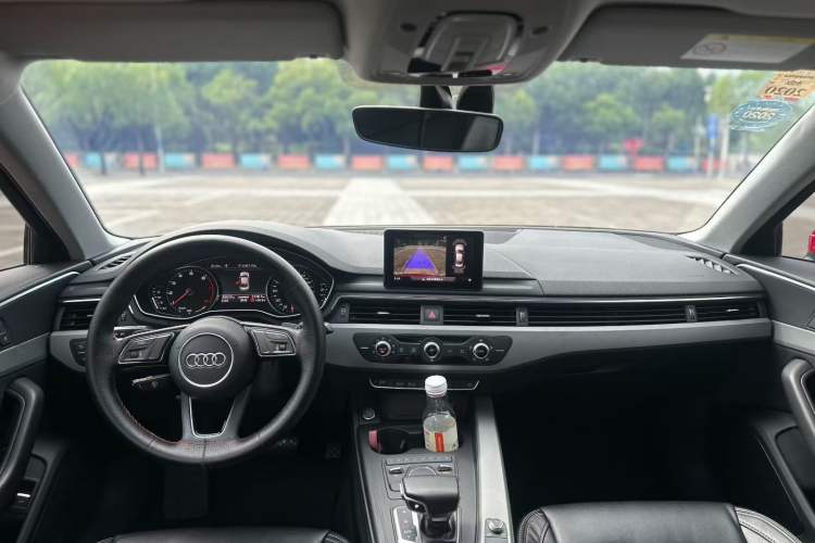 Used Audi A4L 2018 30th Anniversary Edition 40 TFSI Trendy Model Gear Lever