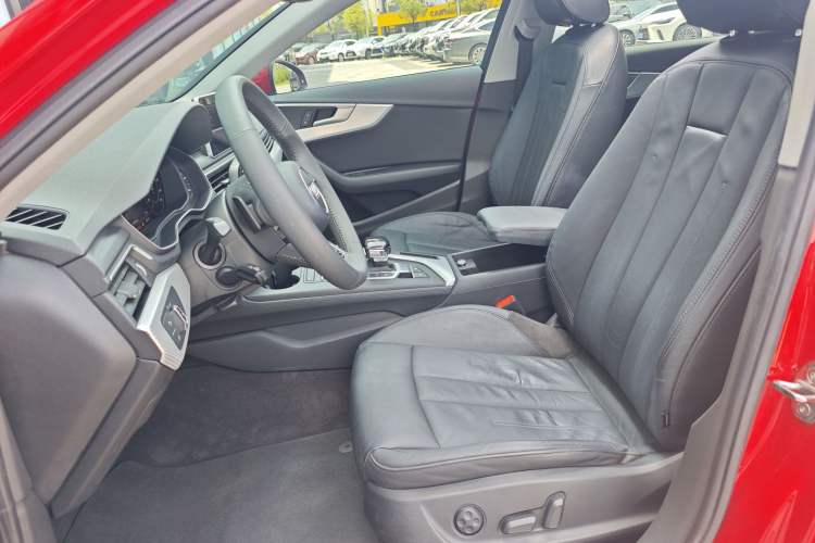 Used Audi A4L 2018 30th Anniversary Edition 40 TFSI Fashion Model Left Front Seat