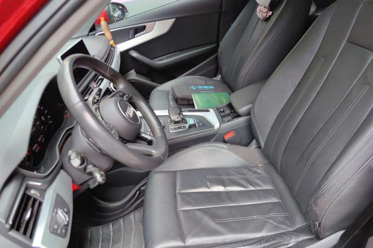 Used Audi A4L 2018 30th Anniversary Edition 40 TFSI Fashion Model Left Front Seat