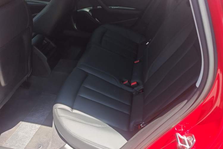 Used Audi A4L 2018 30th Anniversary Edition 40 TFSI Trendy Model Left Rear Seat