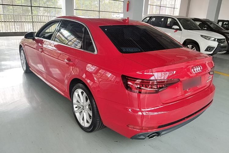 Used Audi A4L 2018 30th Anniversary Edition 40 TFSI Trendy Model Rear Left 45 Deg