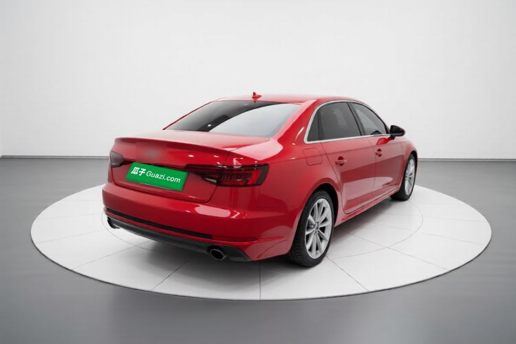 Used Audi A4L 2018 30th Anniversary Edition 40 TFSI Fashion Model Rear Right 45 Deg