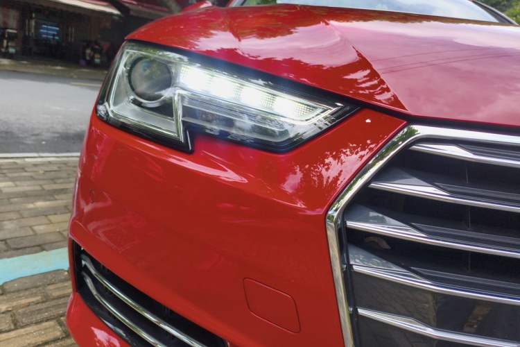 Used Audi A4L 2018 30th Anniversary Edition 40 TFSI Trendy Model Right Front Headlight