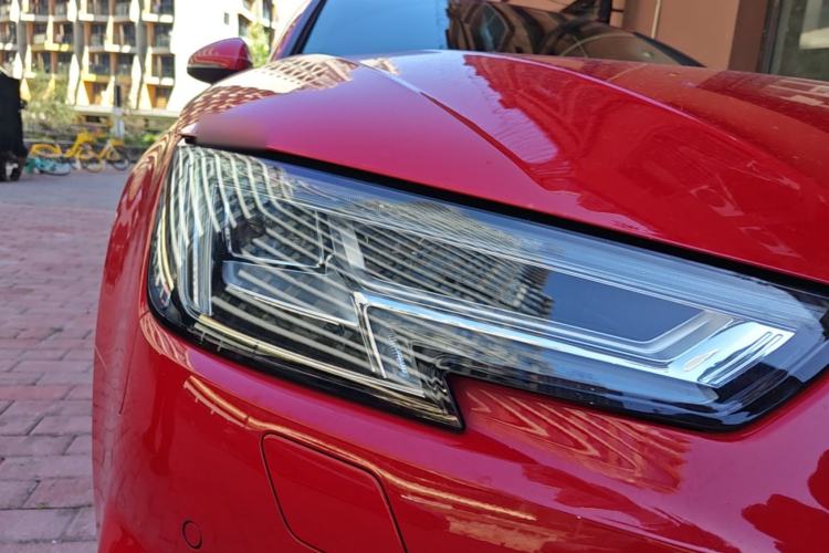 Used Audi A4L 2018 30th Anniversary Edition 40 TFSI Fashion Model Right Front Headlight
