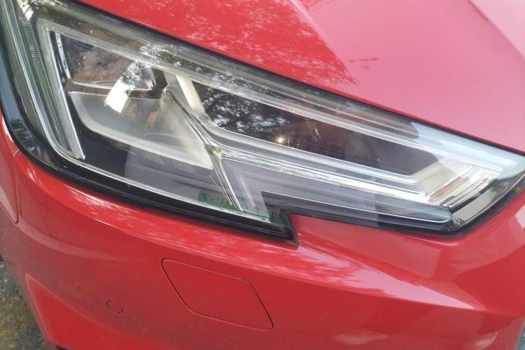 Used Audi A4L 2018 30th Anniversary Edition 40 TFSI Fashion Model Right Front Headlight