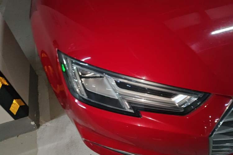 Used Audi A4L 2018 30th Anniversary Edition 40 TFSI Fashion Model Right Front Headlight