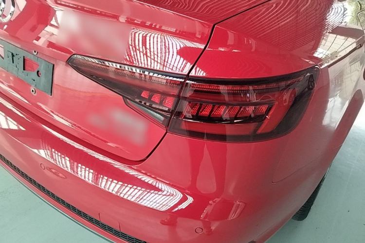 Used Audi A4L 2018 30th Anniversary Edition 40 TFSI Trendy Model Right Rear Taillight