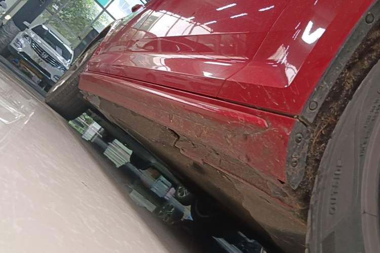 Used Audi A4L 2018 30th Anniversary Edition 40 TFSI Trendy Model Right Side Sill