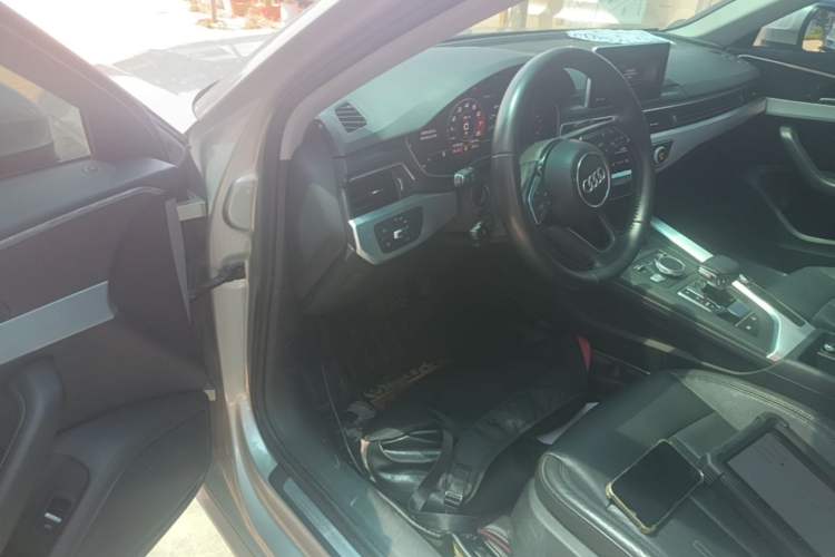 Used Audi A4L 2018 30th Anniversary Edition 40 TFSI Fashion Model Driver Seat