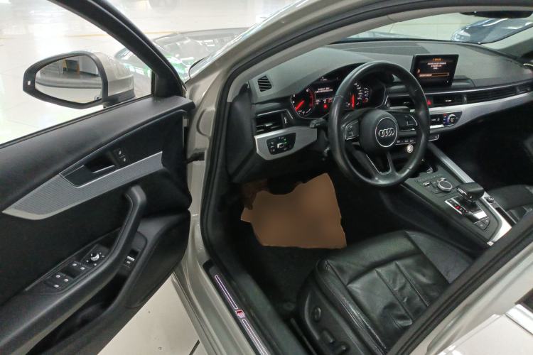 Used Audi A4L 2018 30th Anniversary Edition 40 TFSI Fashion Model Driver Seat