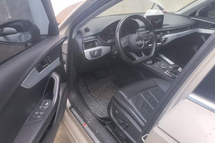 Used Audi A4L 2018 30th Anniversary Edition 45 TFSI quattro Individual Sport Edition Driver Seat