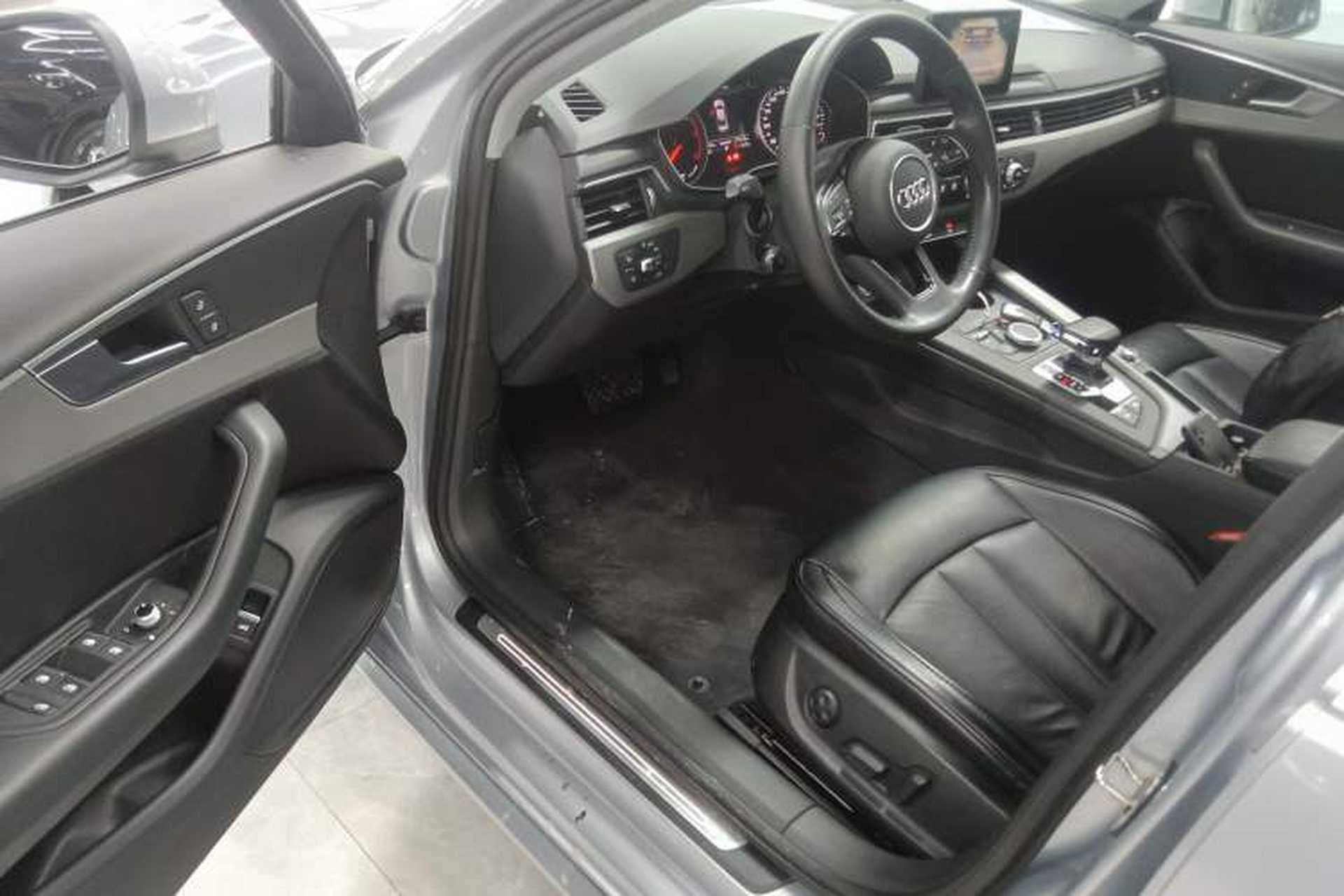 Used Audi A4L 2018 30th Anniversary Edition 40 TFSI Trendy Model Driver Seat