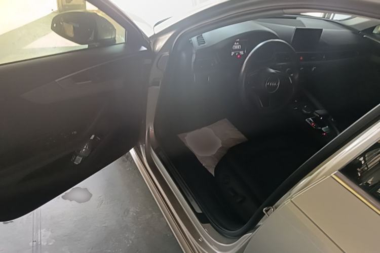 Used Audi A4L 2018 30th Anniversary Edition 40 TFSI Trendy Model Driver Seat