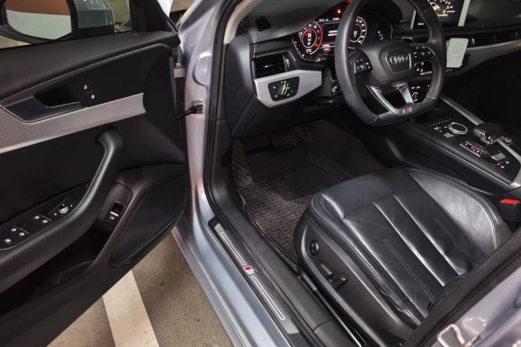 Used Audi A4L 2018 30th Anniversary Edition 40 TFSI Fashion Model Driver Seat