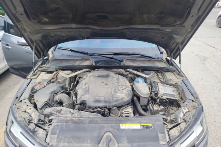Used Audi A4L 2018 30th Anniversary Edition 40 TFSI Trendy Model Engine Bay