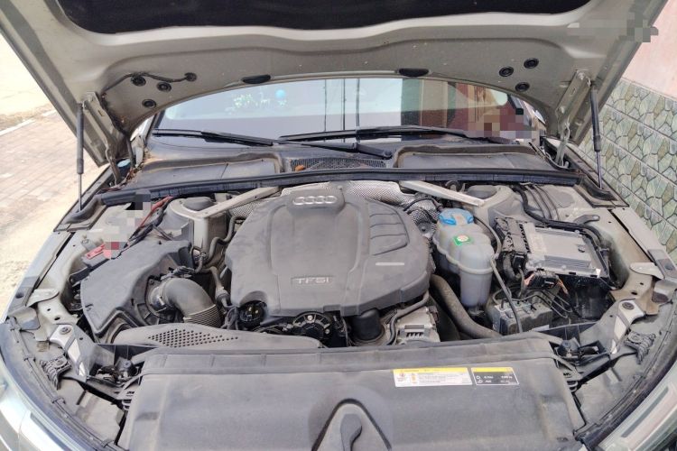 Used Audi A4L 2018 30th Anniversary Edition 40 TFSI Trendy Model Engine Bay